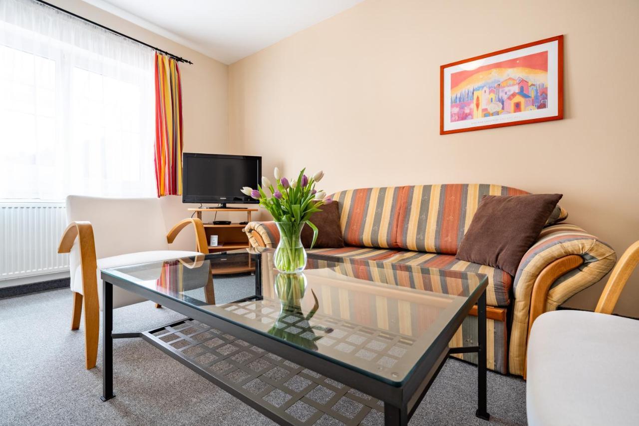 Mariánské Lázně Apartma La Provence מראה חיצוני תמונה