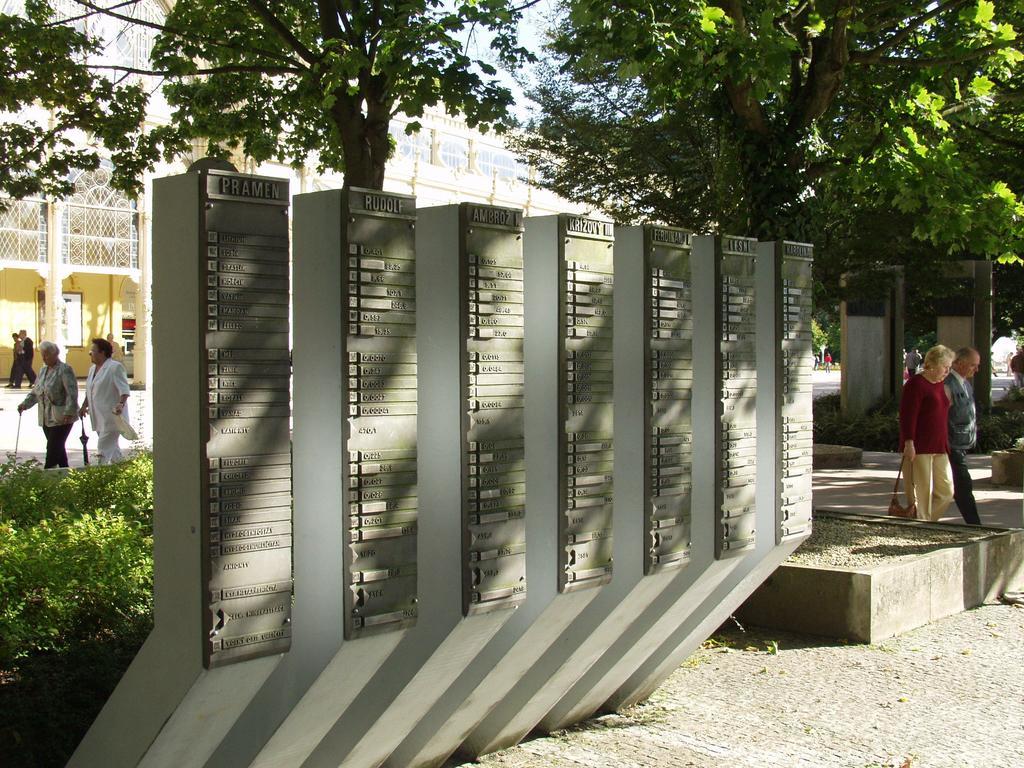 Mariánské Lázně Apartma La Provence מראה חיצוני תמונה