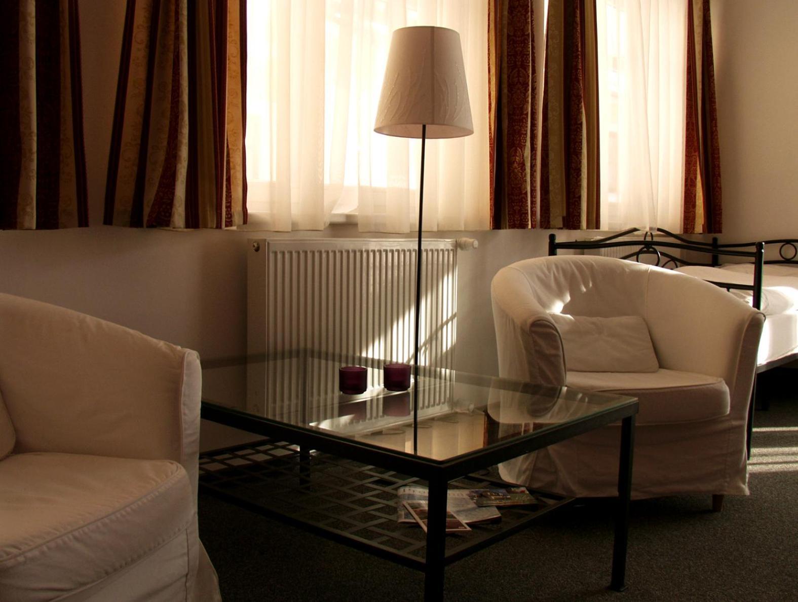 Mariánské Lázně Apartma La Provence מראה חיצוני תמונה