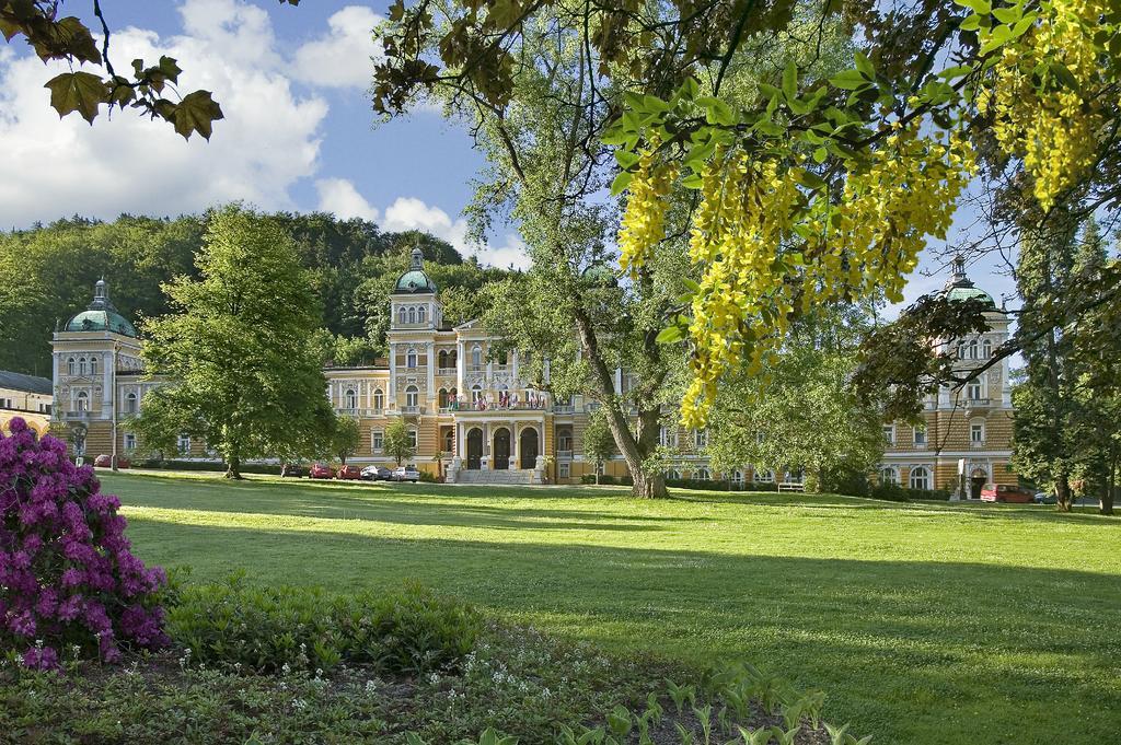 Mariánské Lázně Apartma La Provence מראה חיצוני תמונה