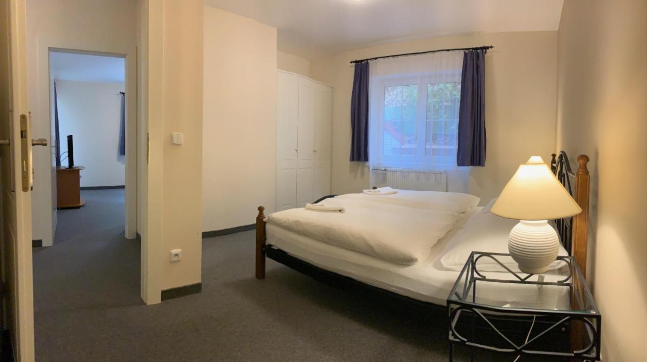 Mariánské Lázně Apartma La Provence מראה חיצוני תמונה