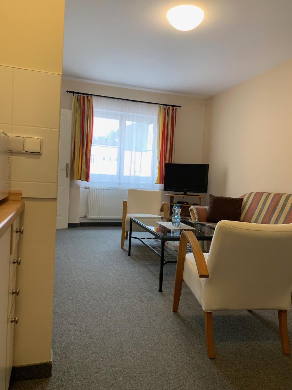 Mariánské Lázně Apartma La Provence מראה חיצוני תמונה