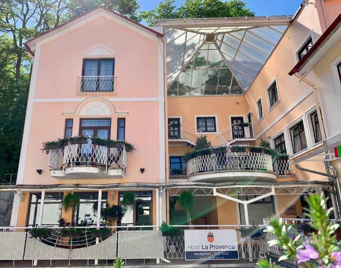 Mariánské Lázně Apartma La Provence מראה חיצוני תמונה