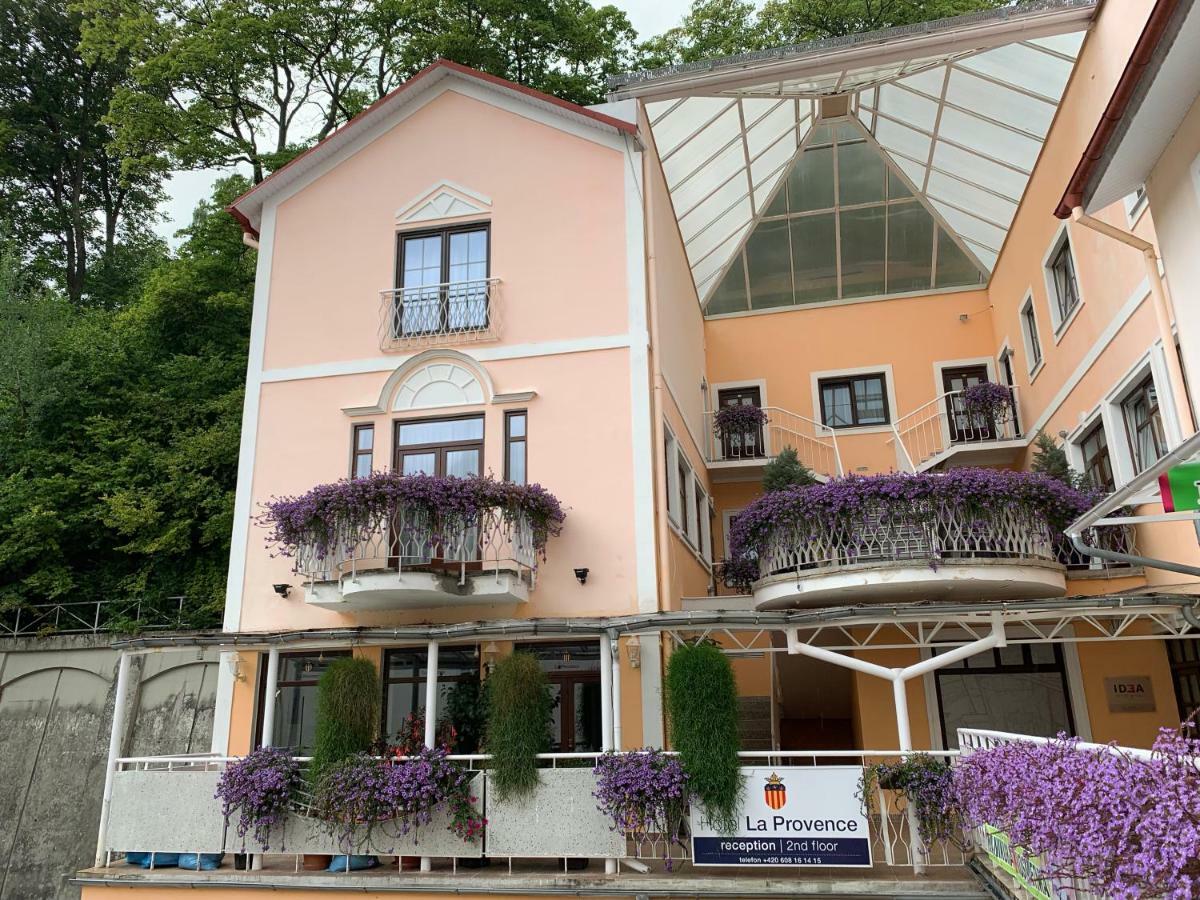Mariánské Lázně Apartma La Provence מראה חיצוני תמונה